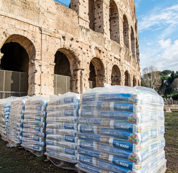 Mapei per il Colosseo